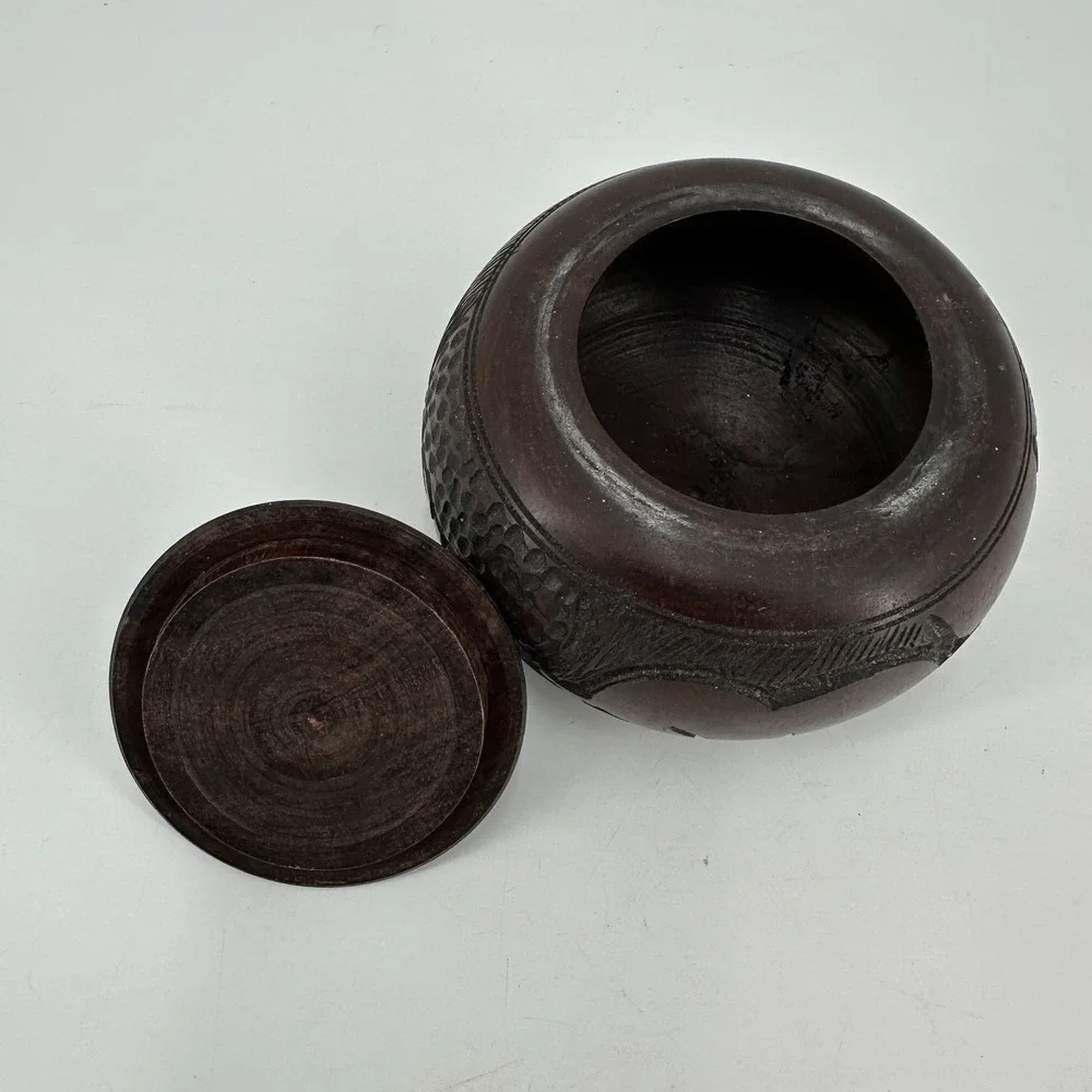 Vintage Hand Carved Wooden Lidded Trinket‎ Box - Rhino Design Folk Art